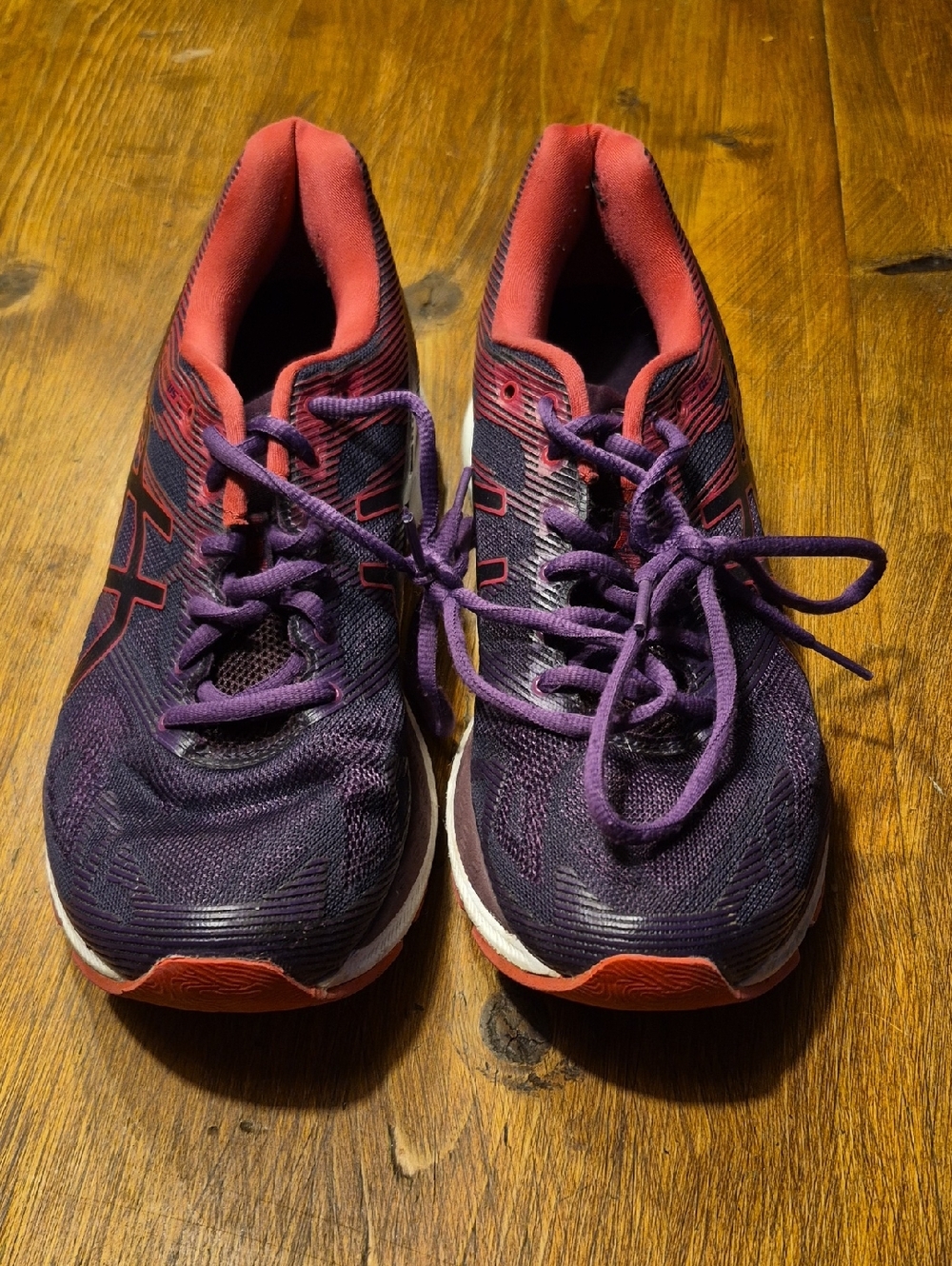 New Balance Women’s Purple and Coral Athletic Running Shoes
